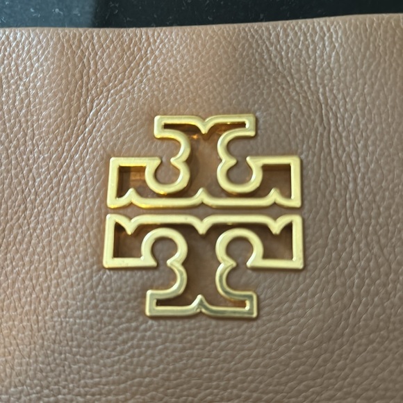 Tory Burch Pebbled Leather Shoulder/Crossbody Gold Chain Bag 12”X12” - Picture 6 of 9